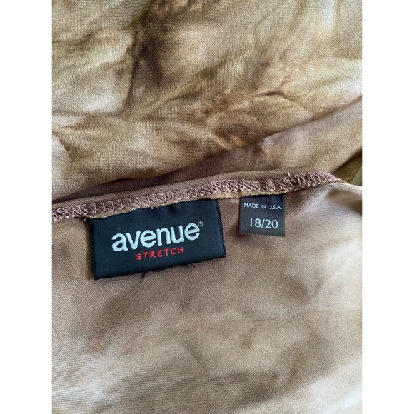 Avenue tie dye /sequin cocoa tones plus size top - Picture 6 of 8